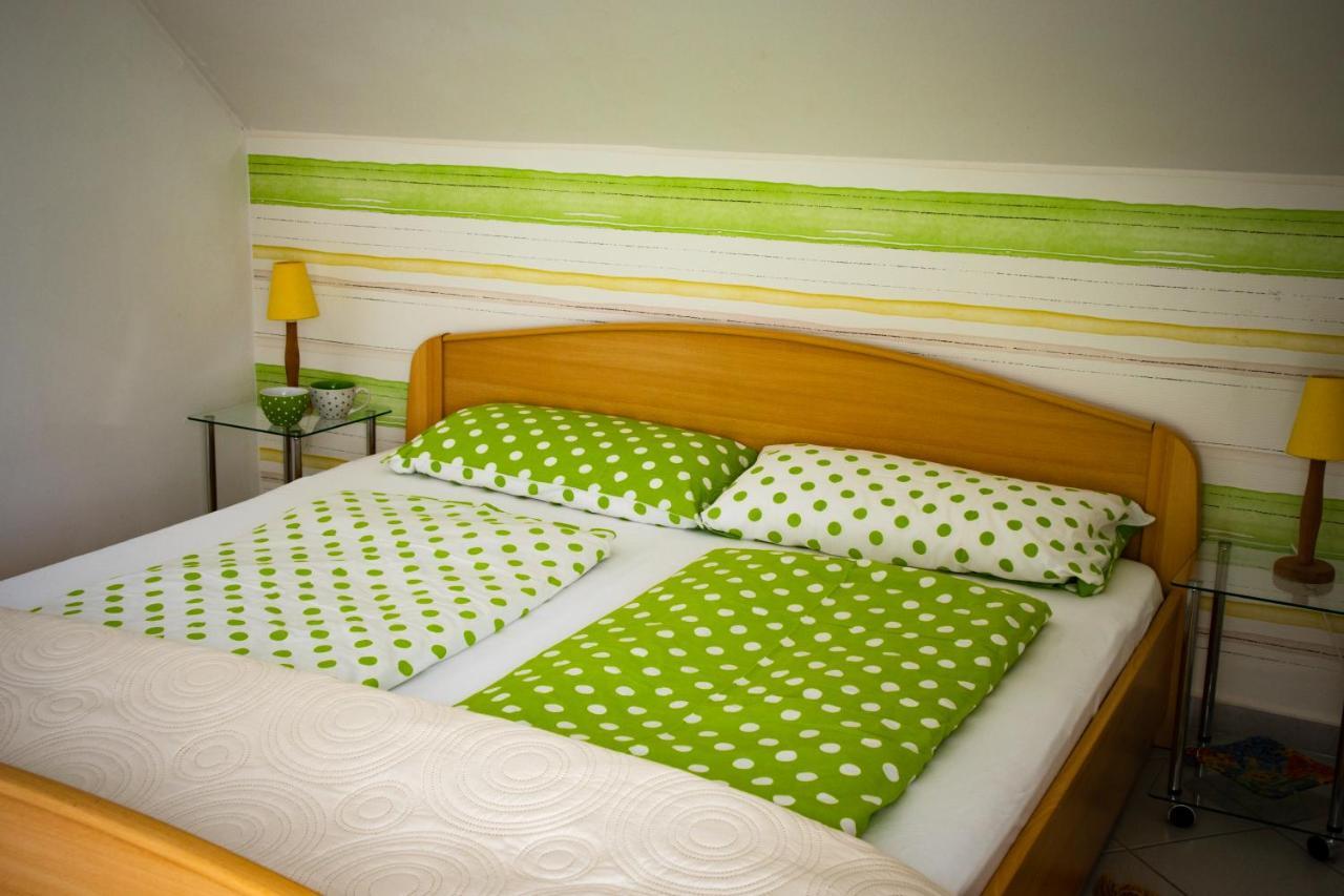 Nefelejcs Apartmanhaz Gyenesdiás Εξωτερικό φωτογραφία