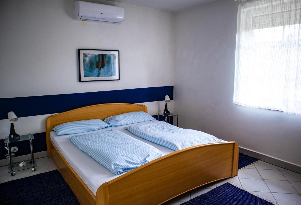 Nefelejcs Apartmanhaz Gyenesdiás Εξωτερικό φωτογραφία