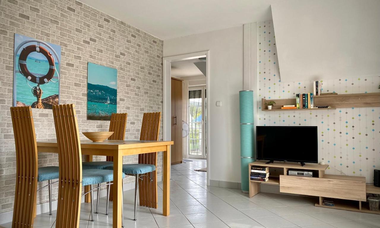 Nefelejcs Apartmanhaz Gyenesdiás Εξωτερικό φωτογραφία