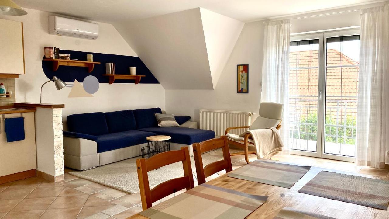 Nefelejcs Apartmanhaz Gyenesdiás Εξωτερικό φωτογραφία