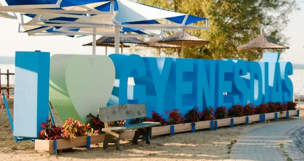Nefelejcs Apartmanhaz Gyenesdiás Εξωτερικό φωτογραφία